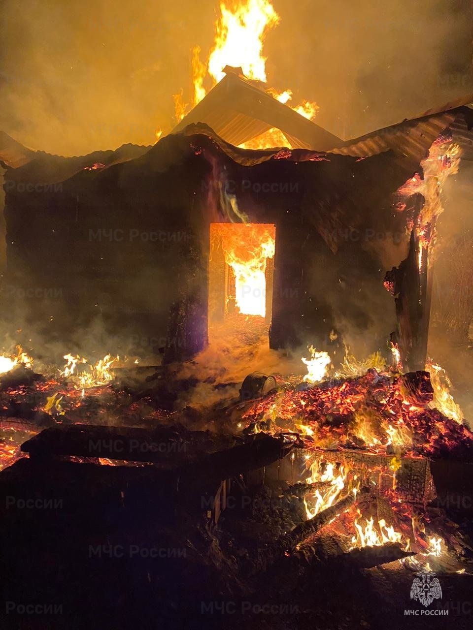 Пожар в Жуковском районе, д. Ореховка, ул. Главная
